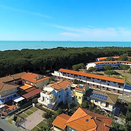 Aparthotel Manuela
