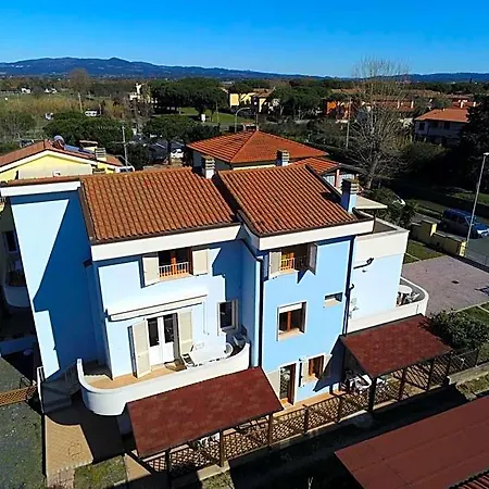 Manuela Hotel apartamentowy 3*